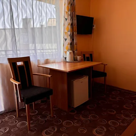 Δωμάτια σε οικογενειακή κατοικία Nautical New Goscinne Chlapowo *